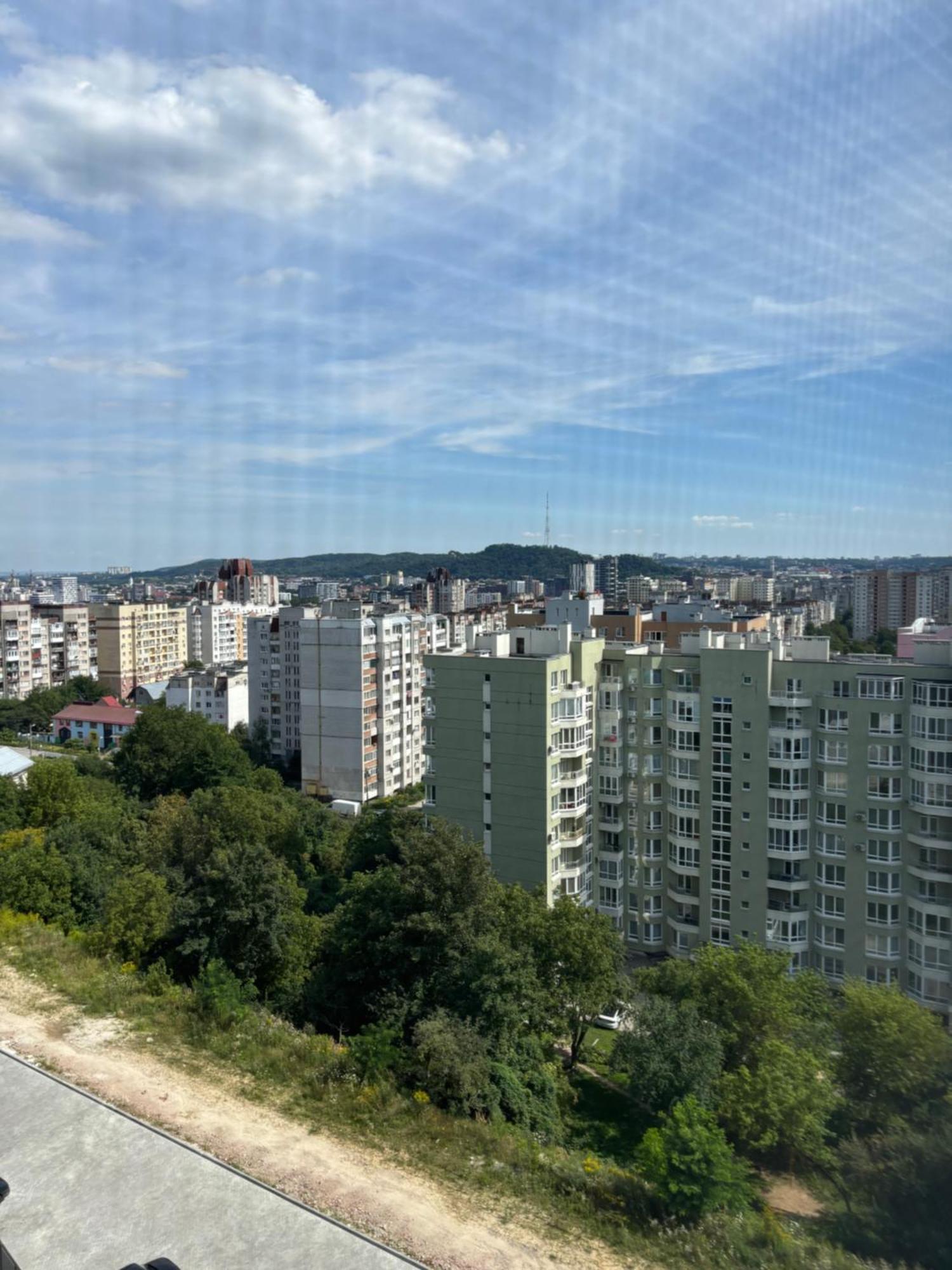 Апартаменти З Виглядом На Місто Lviv Buitenkant foto